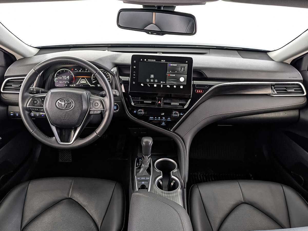 Toyota Camry 2023 года с пробегом. Фото: #13