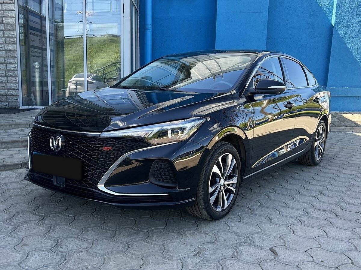 Changan Eado Plus 2023 года с пробегом. Посмотреть фото