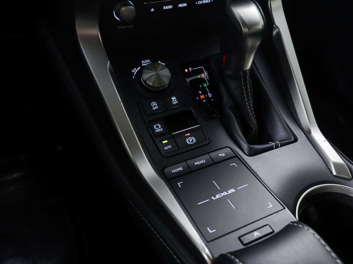 Lexus NX 2020 года с пробегом. Фото: #19