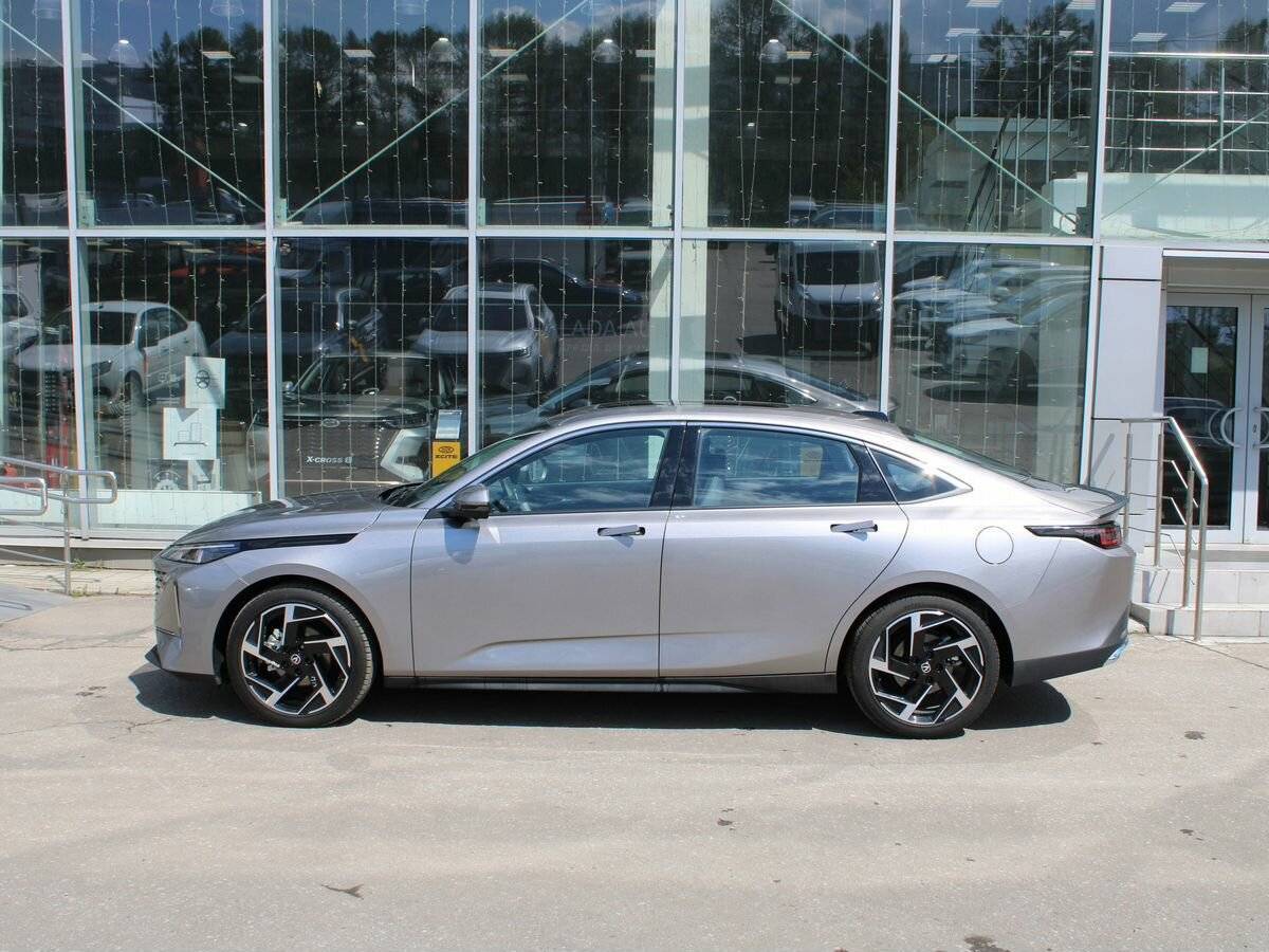 Changan Lamore 2023 года с пробегом. Фото: #7