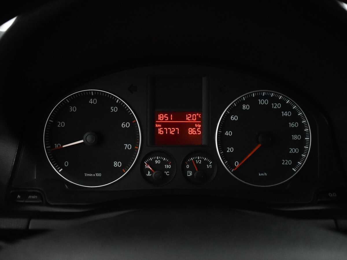 Volkswagen Golf 2008 года с пробегом. Фото: #10