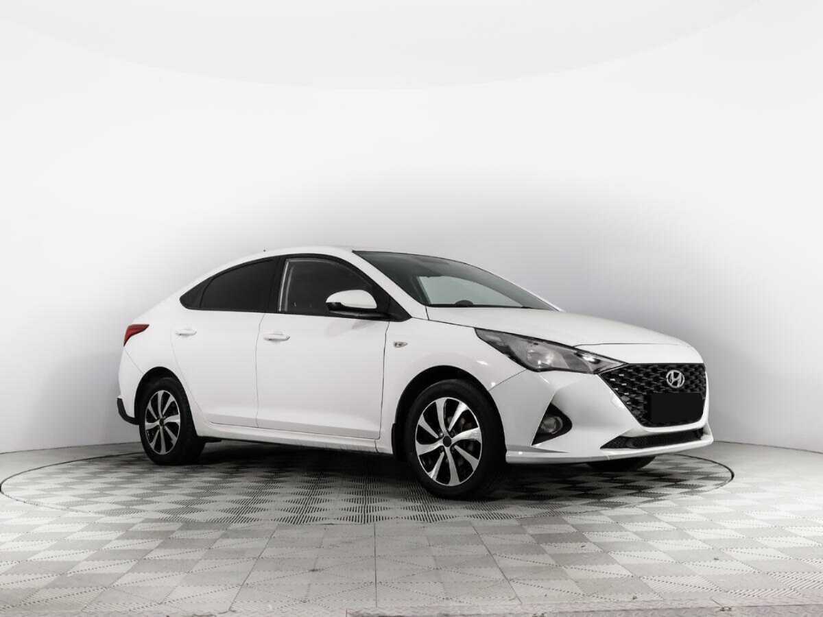 Hyundai Solaris 2021 года с пробегом. Фото: #2