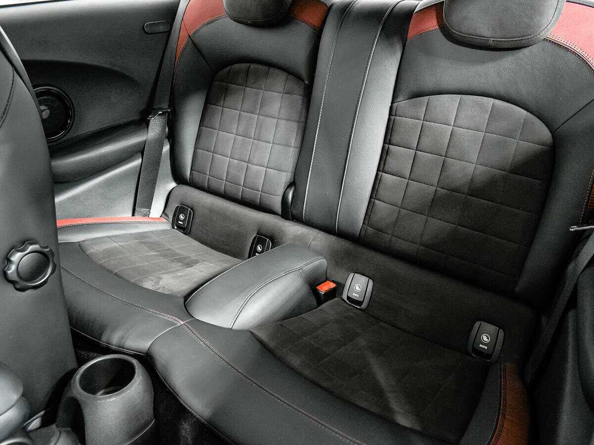 Mini Hatch 2018 года с пробегом. Фото: #11