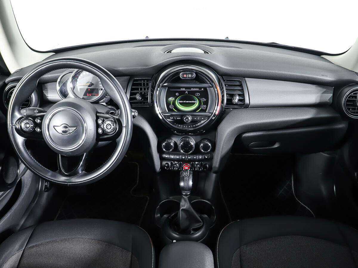 Mini Hatch 2016 года с пробегом. Фото: #10