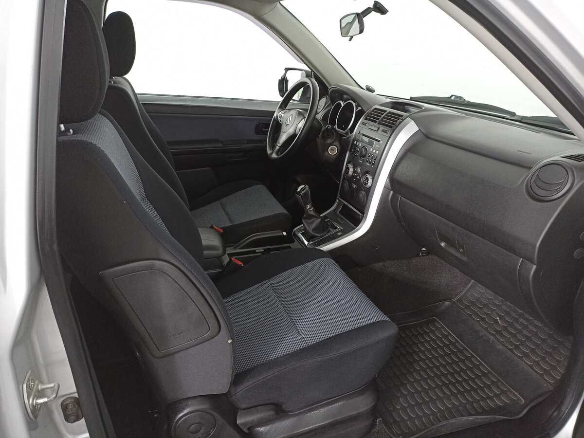 Suzuki Grand Vitara 2008 года с пробегом. Фото: #6