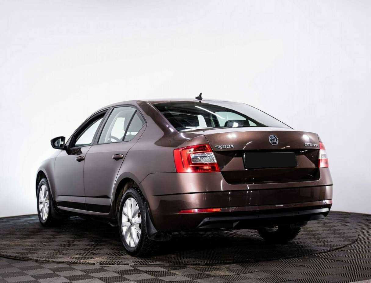 Skoda Octavia 2017 года с пробегом. Фото: #3