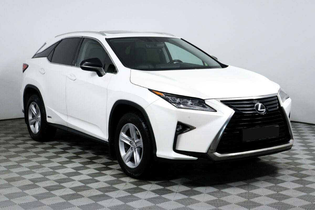 Lexus RX 2018 года с пробегом. Фото: #2