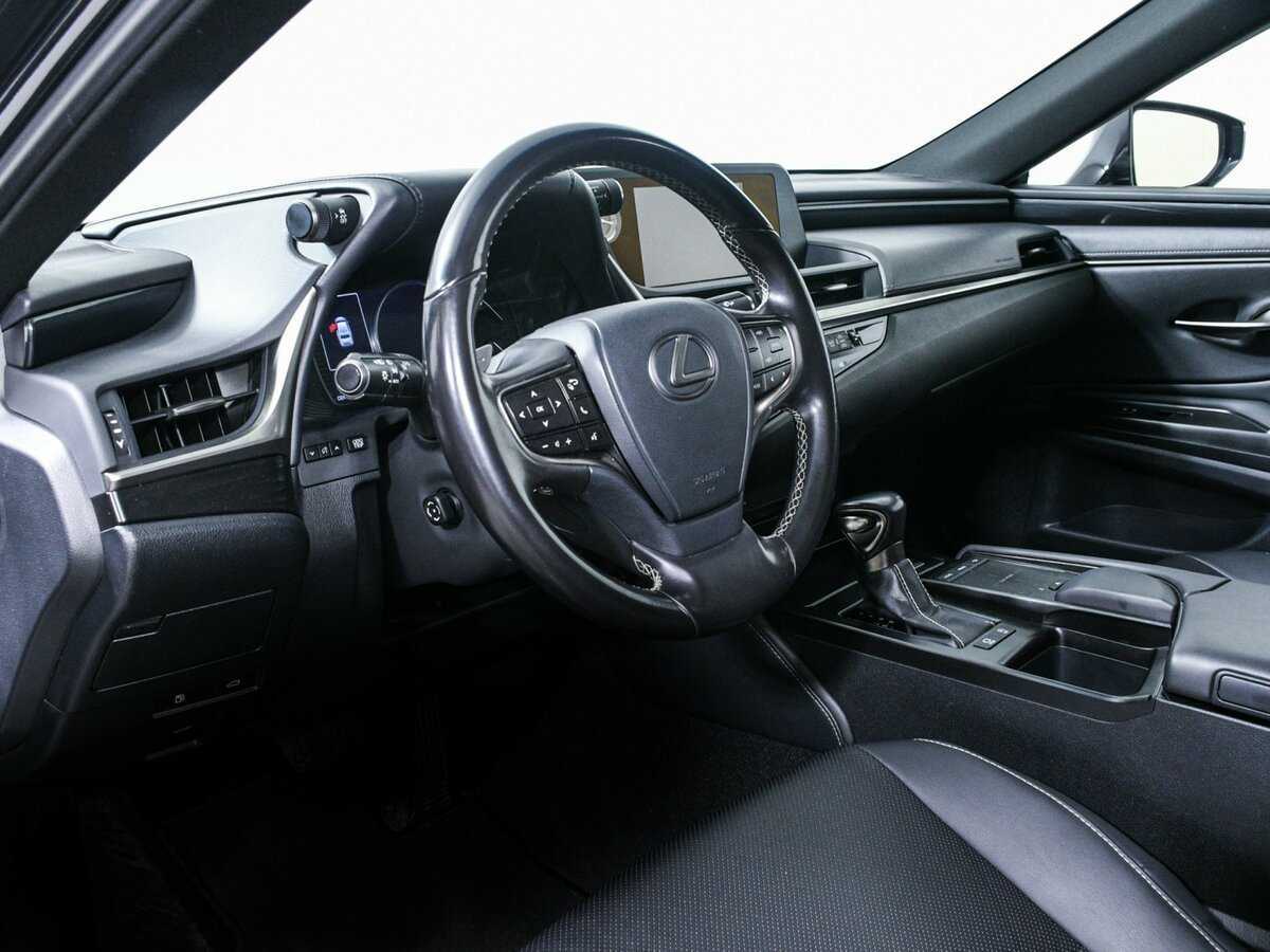 Lexus ES 2019 года с пробегом. Фото: #9