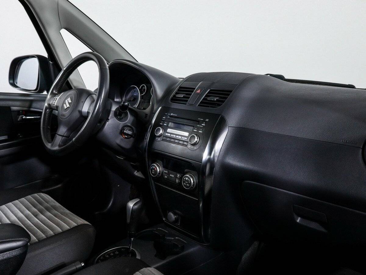Suzuki SX4 2010 года с пробегом. Фото: #8