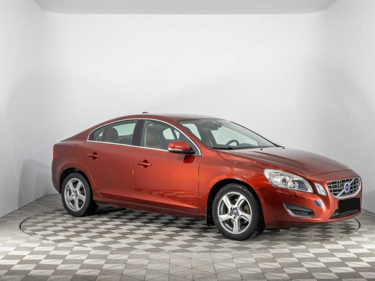 Volvo S60 2011 года с пробегом. Фото: #1