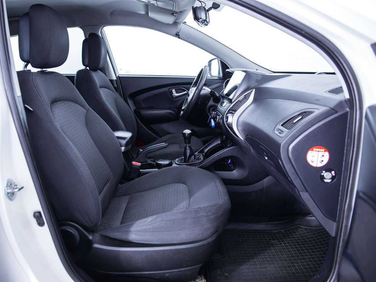 Hyundai ix35 2012 года с пробегом. Фото: #10