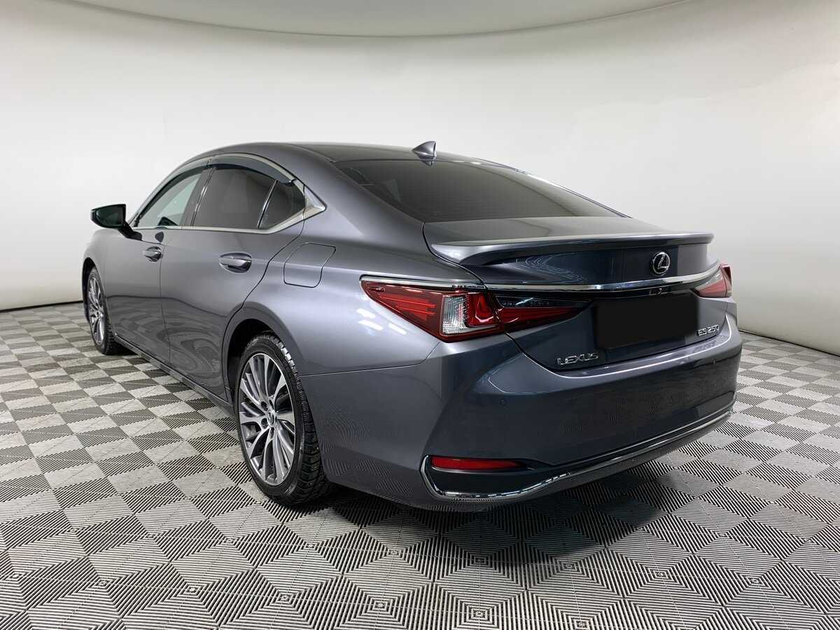 Lexus ES 2018 года с пробегом. Фото: #5