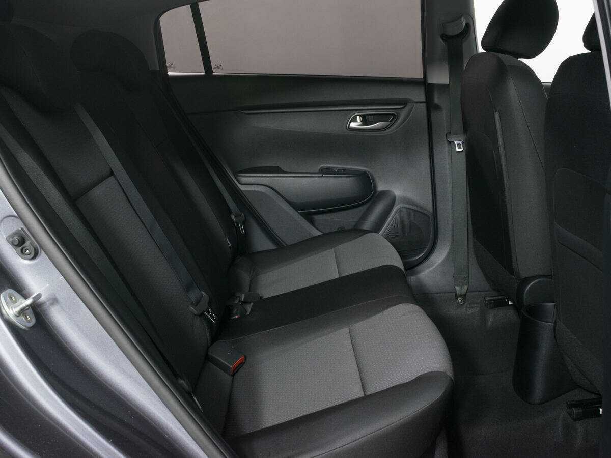 Kia Rio 2022 года с пробегом. Фото: #12