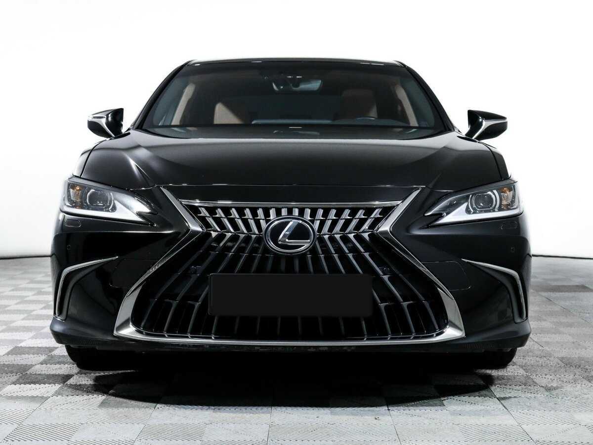 Lexus ES 2021 года с пробегом. Фото: #1