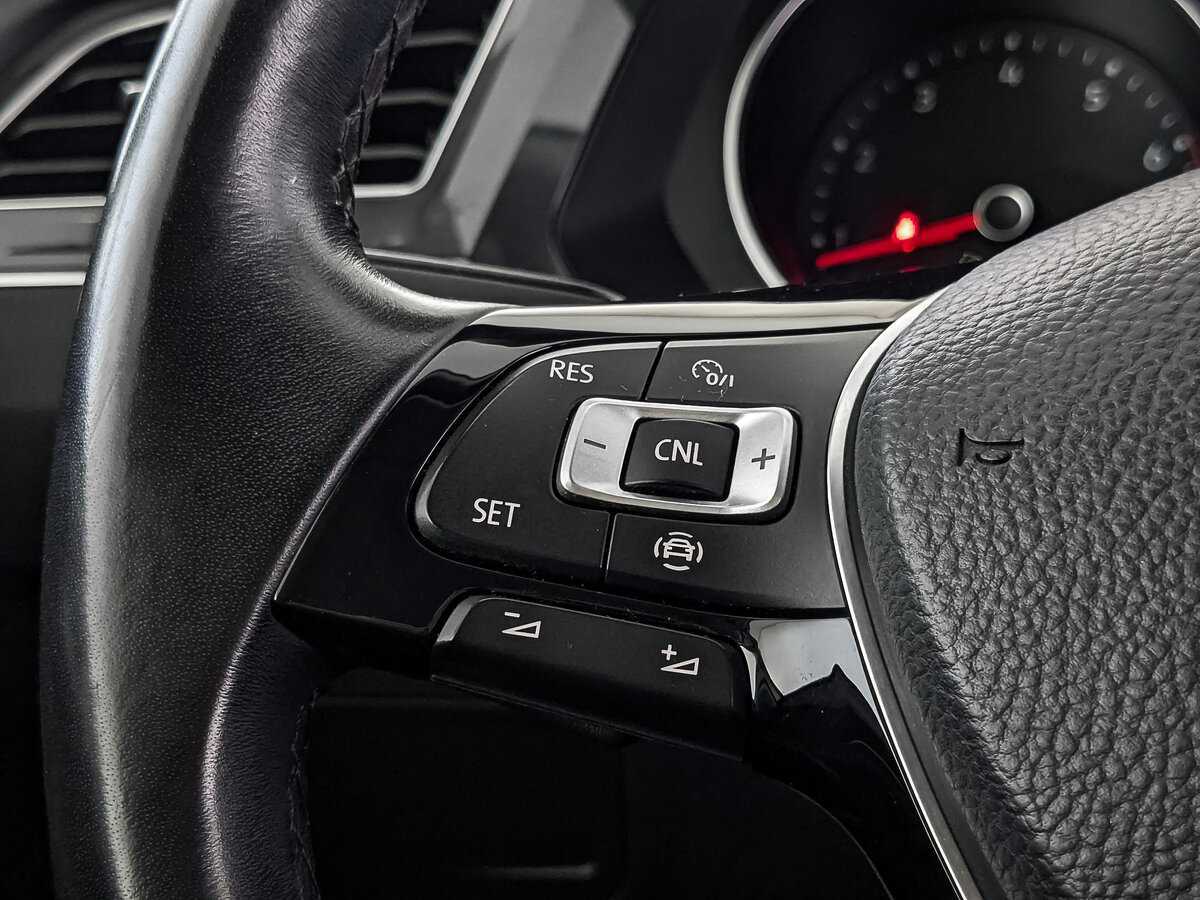 Volkswagen Tiguan 2018 года с пробегом. Фото: #26