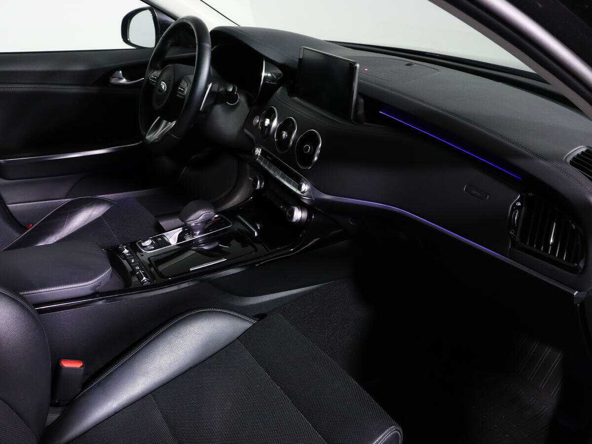Kia Stinger 2021 года с пробегом. Фото: #8