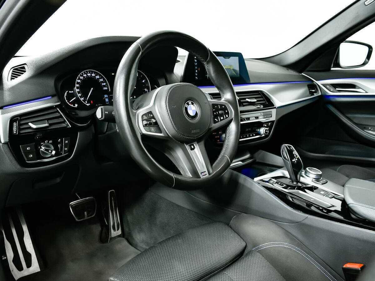 BMW 5 серии 2020 года с пробегом. Фото: #10