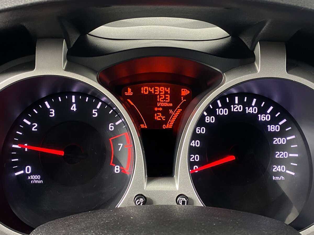 Nissan Juke 2011 года с пробегом. Фото: #11