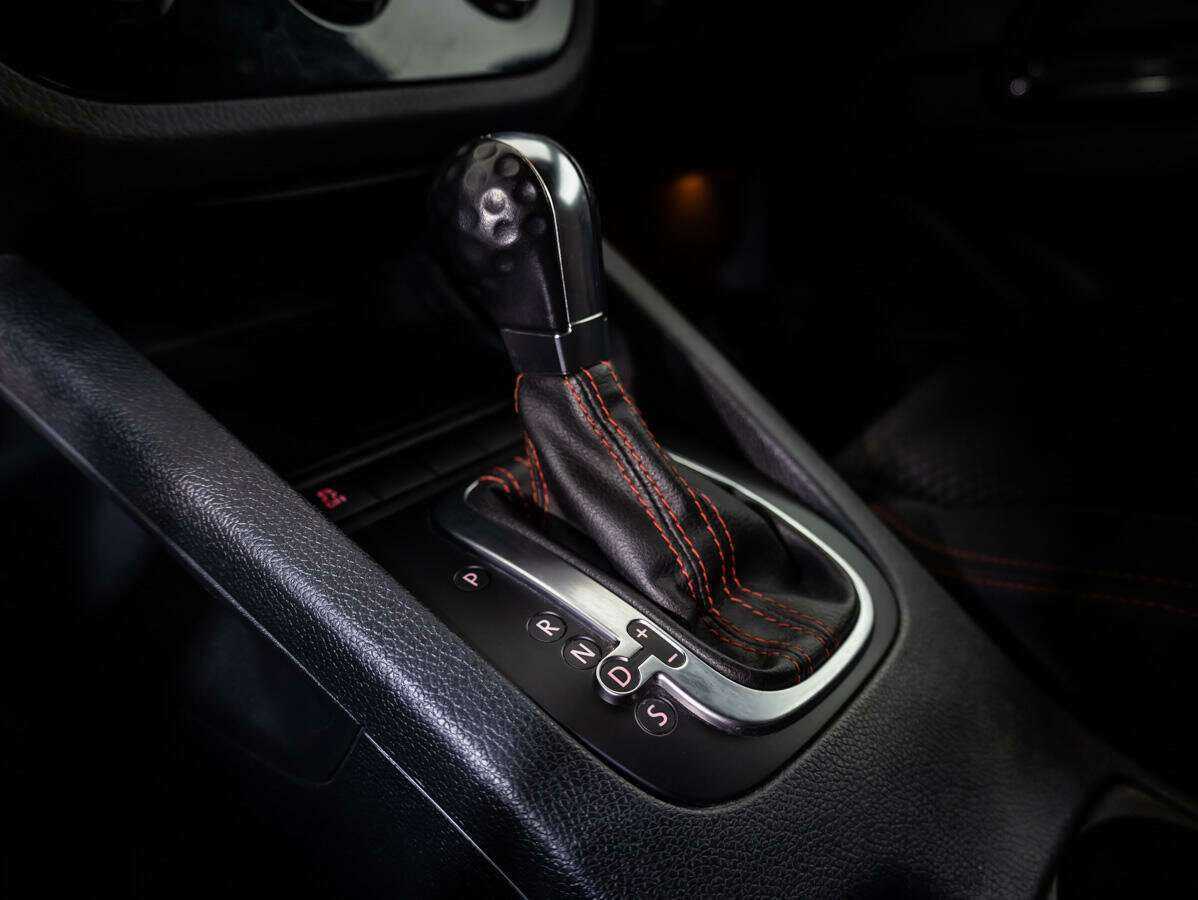 Volkswagen Scirocco 2013 года с пробегом. Фото: #13