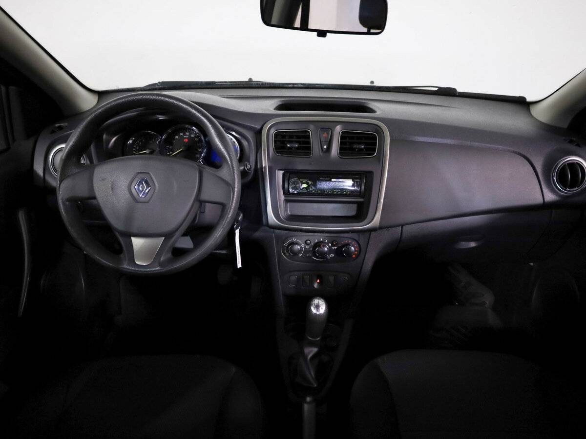 Renault Logan 2015 года с пробегом. Фото: #8