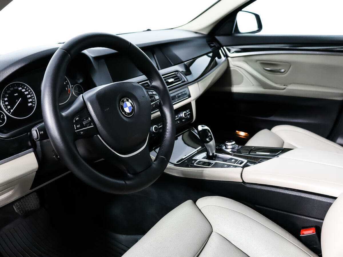 BMW 5 серии 2012 года с пробегом. Фото: #7