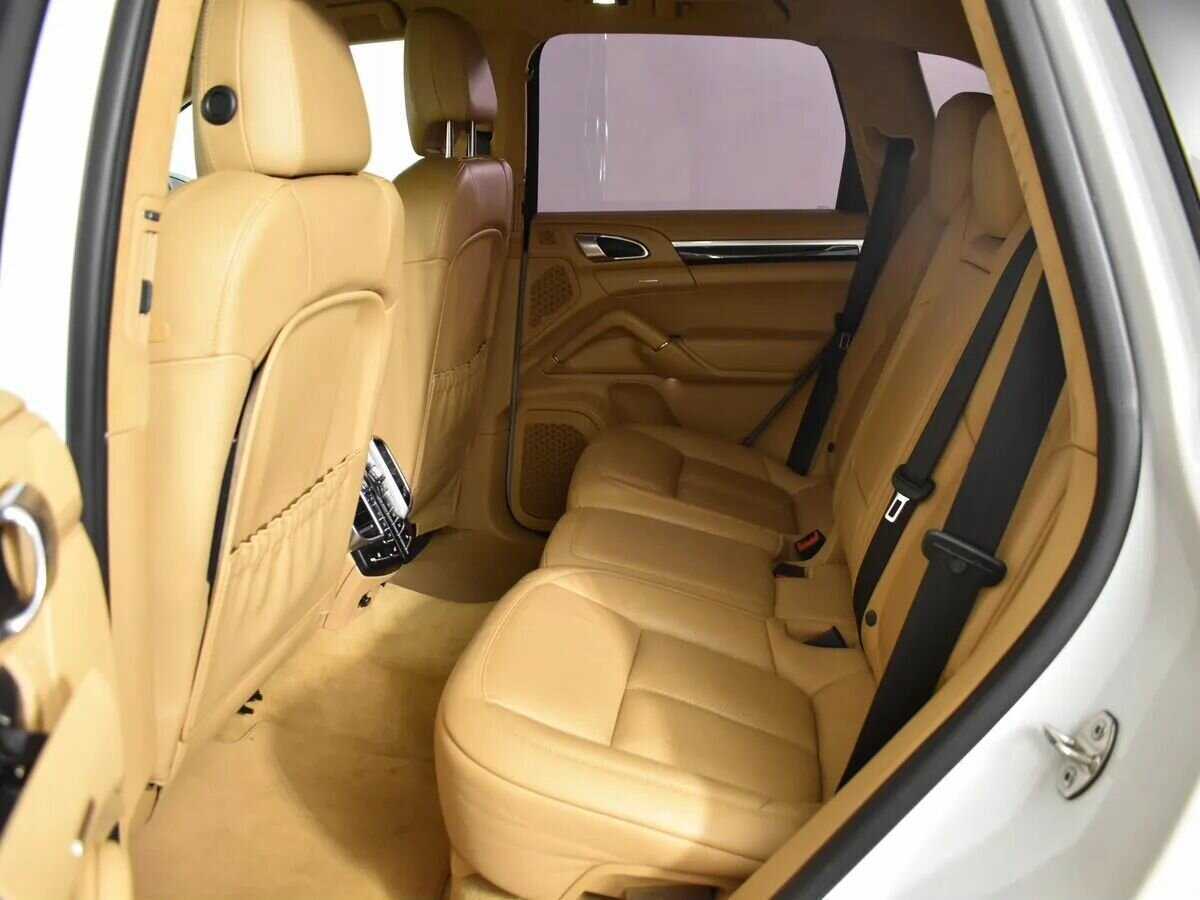 Porsche Cayenne 2015 года с пробегом. Фото: #6