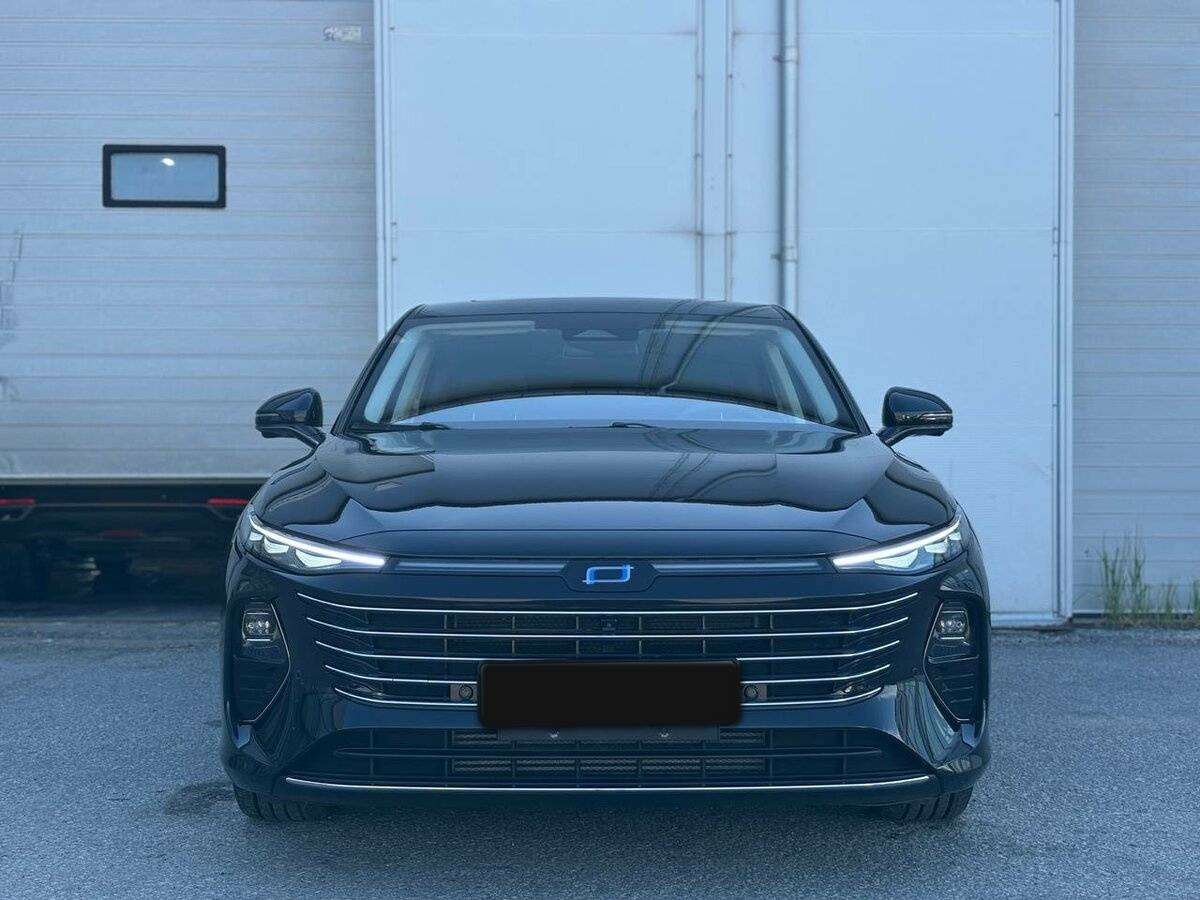 FAW Bestune B70 2024 года с пробегом. Фото: #1