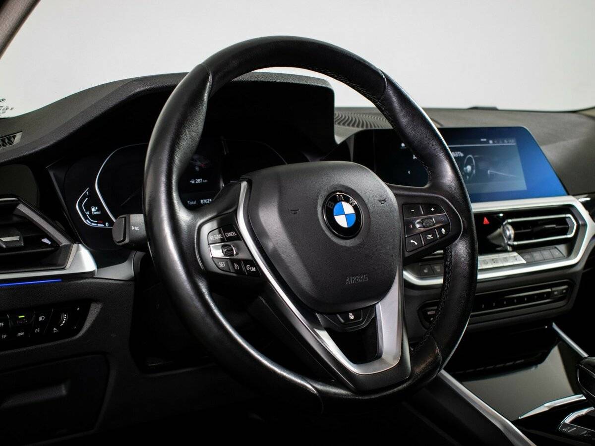 BMW 3 серии 2021 года с пробегом. Фото: #10