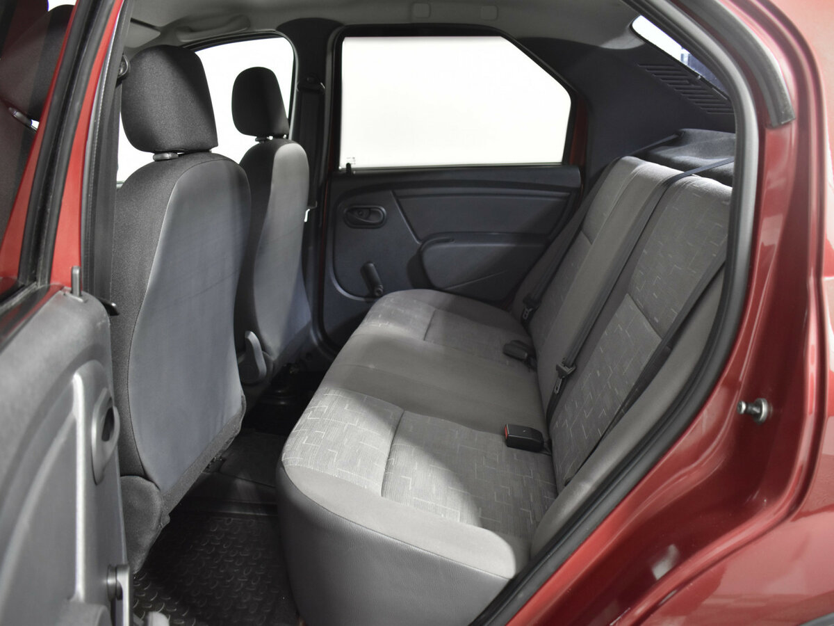 Renault Logan 2013 года с пробегом. Фото: #11