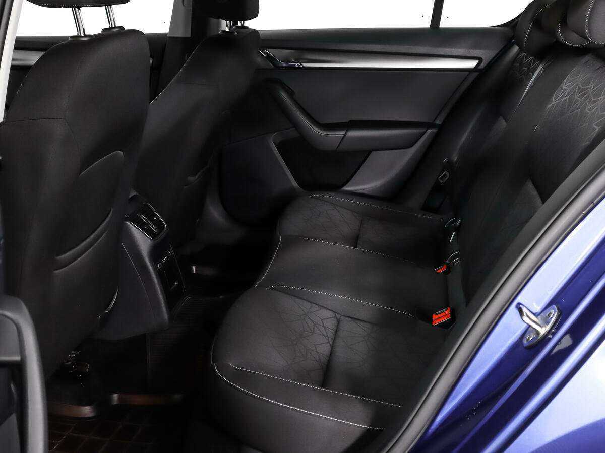 Skoda Octavia 2019 года с пробегом. Фото: #7