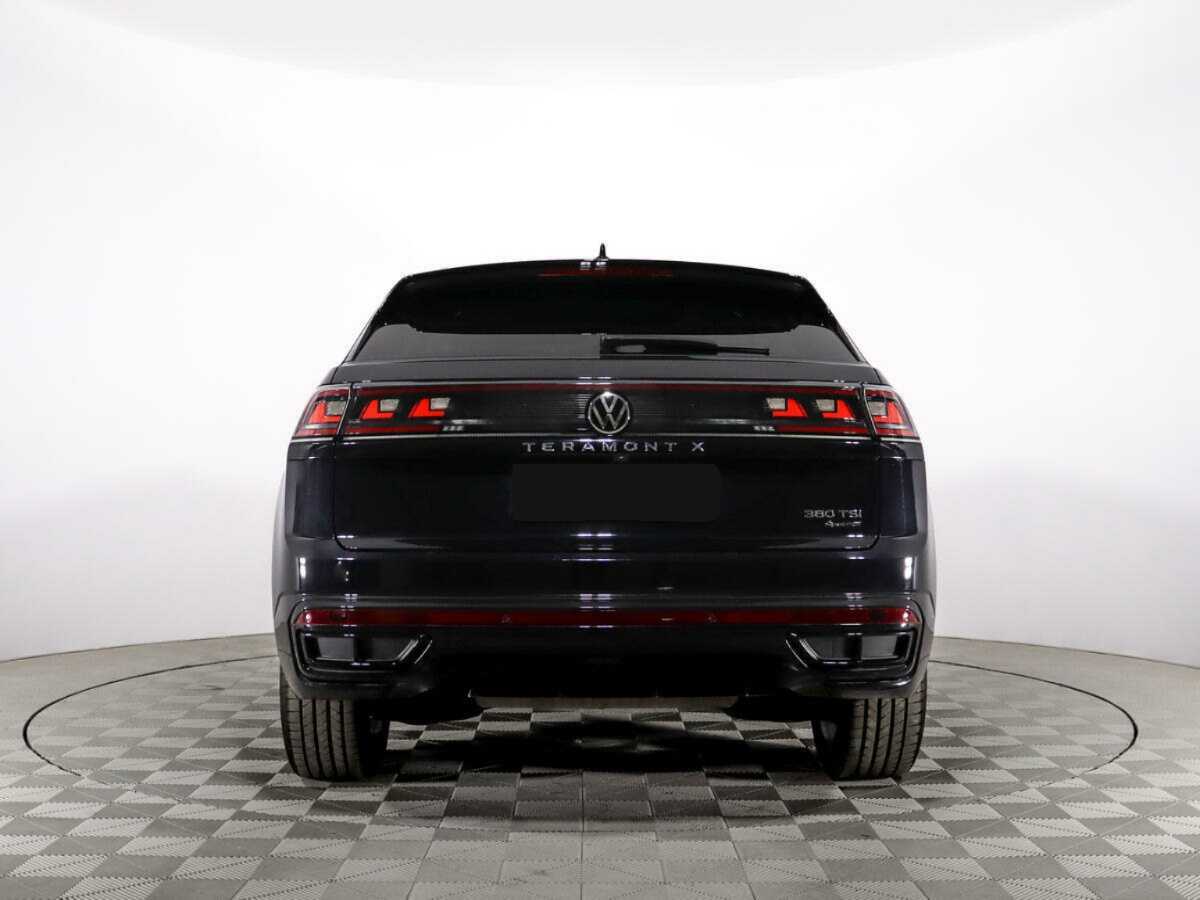 Volkswagen Teramont 2023 года с пробегом. Фото: #5