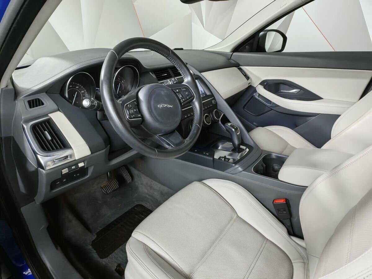 Jaguar E-Pace 2019 года с пробегом. Фото: #13