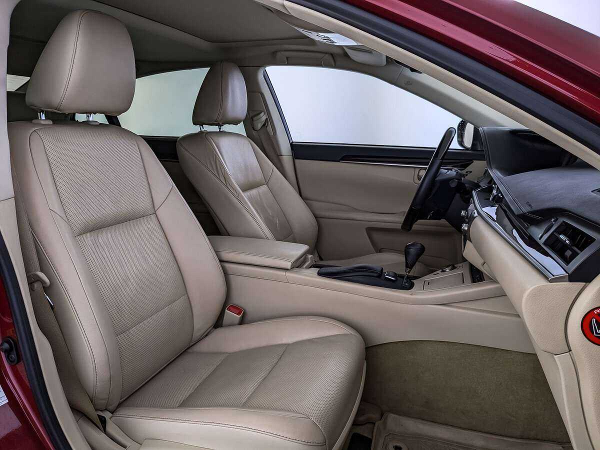 Lexus ES 2013 года с пробегом. Фото: #18