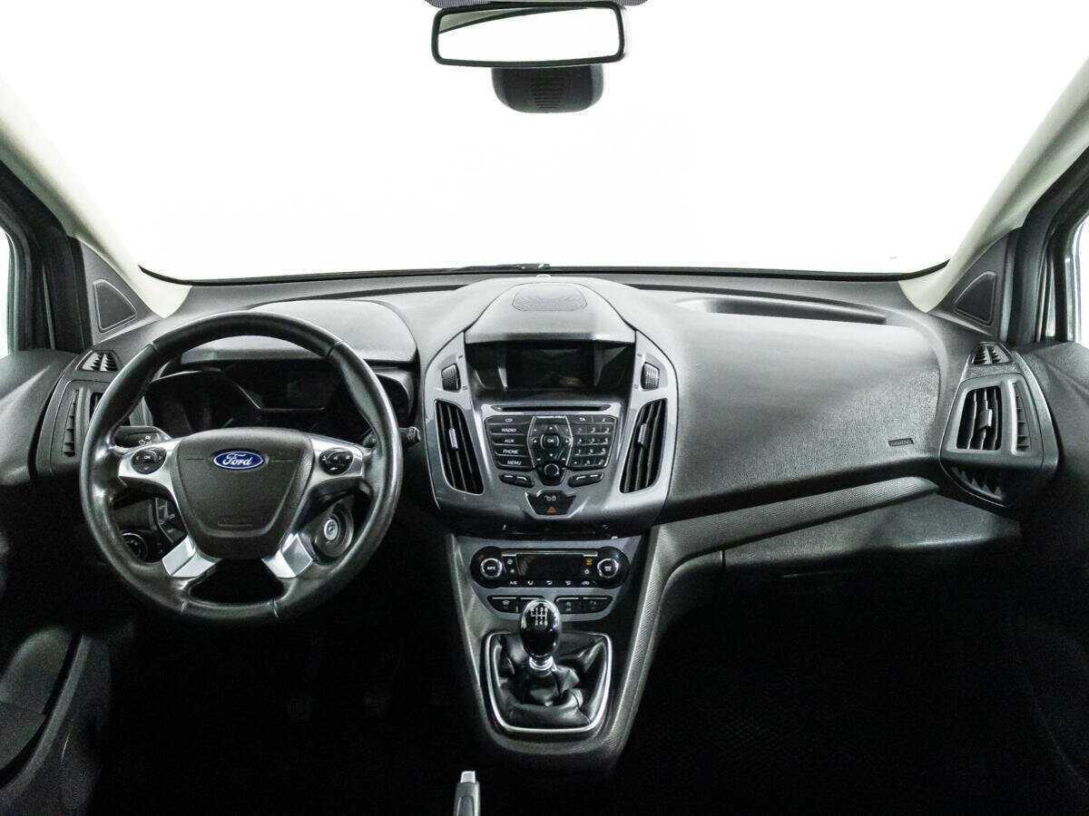 Ford Tourneo Connect 2017 года с пробегом. Фото: #12