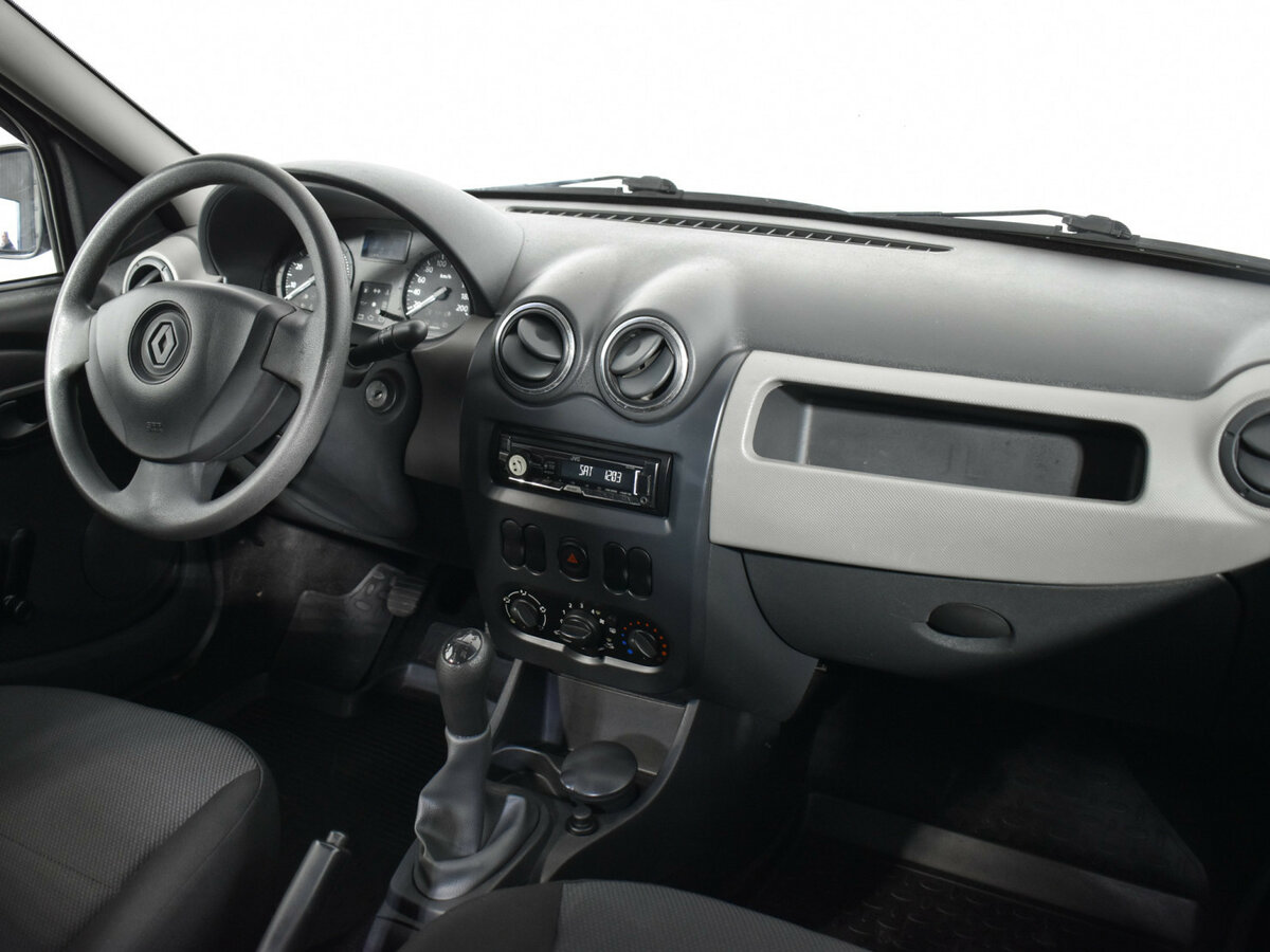 Renault Logan 2013 года с пробегом. Фото: #9