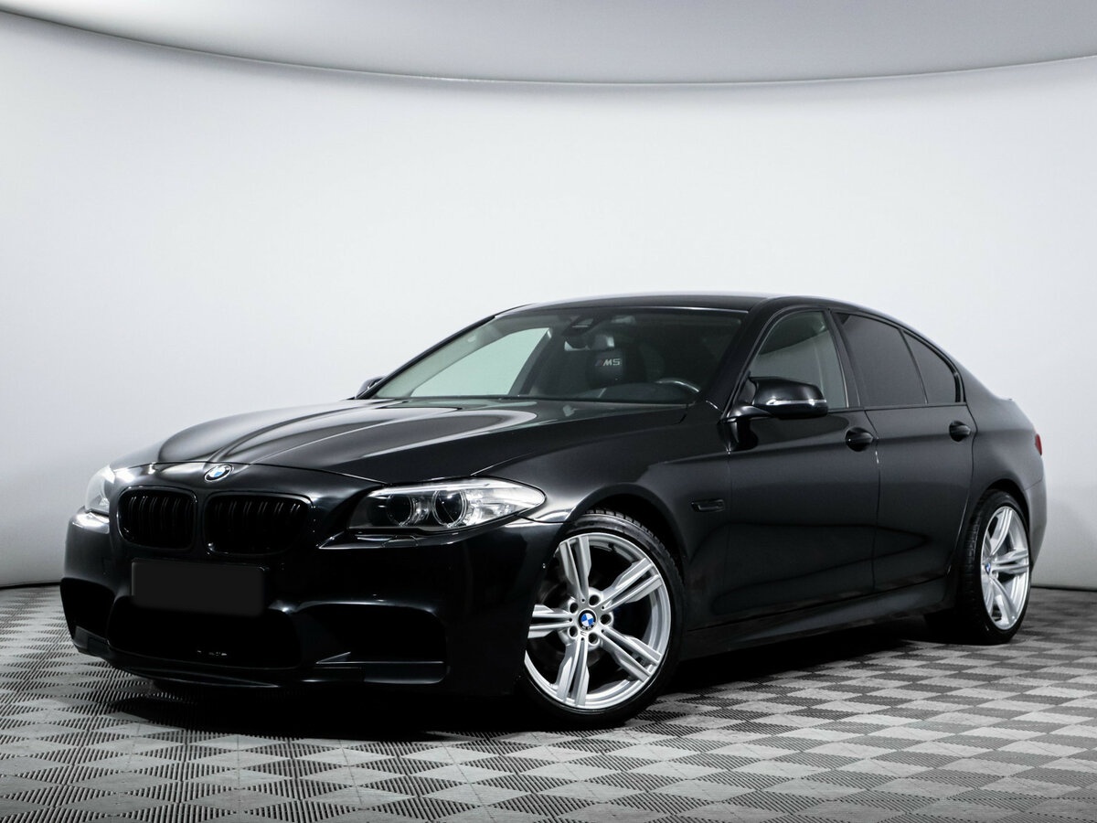 BMW 5 серии 2014 года с пробегом. Фото: #0