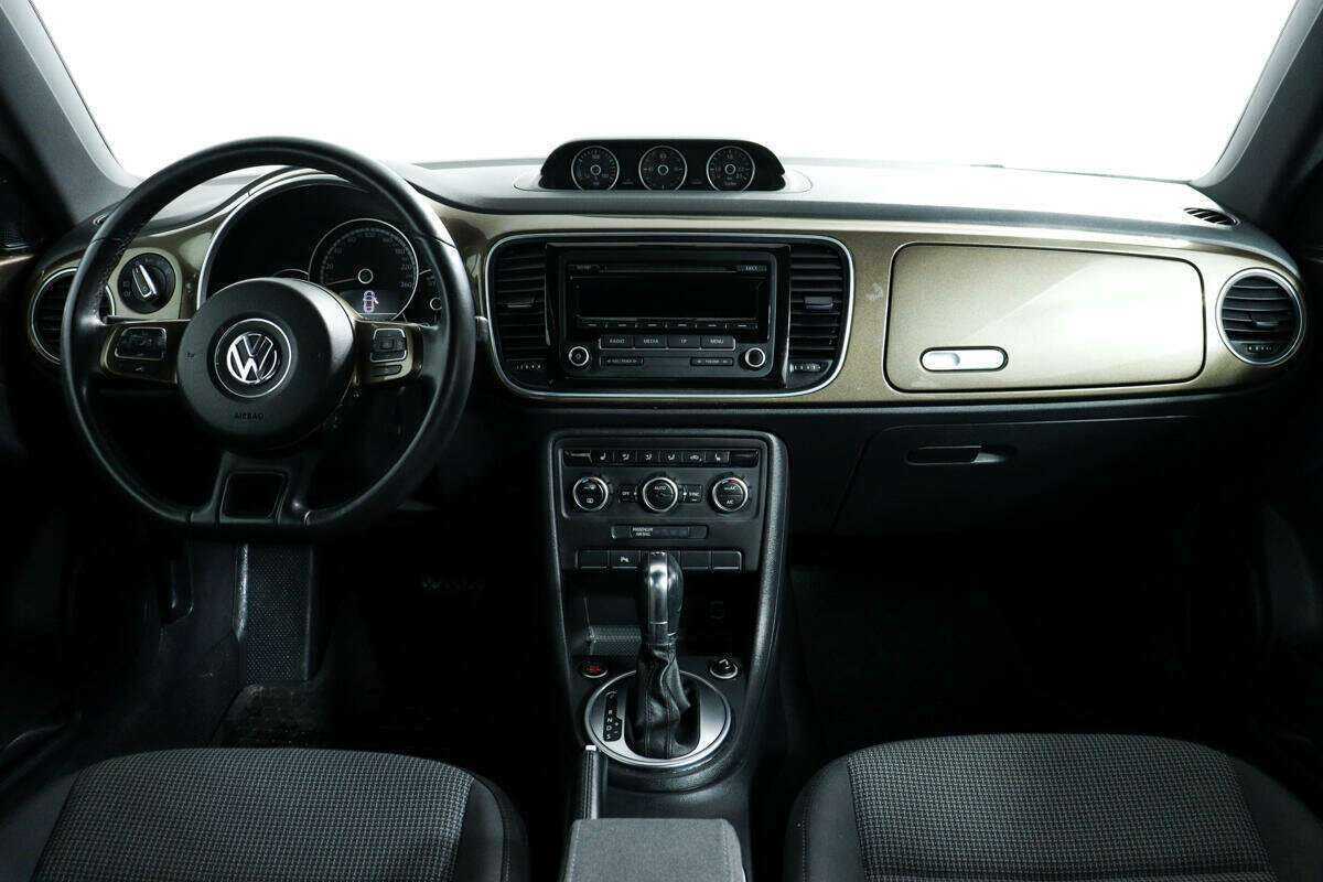 Volkswagen Beetle 2014 года с пробегом. Фото: #10