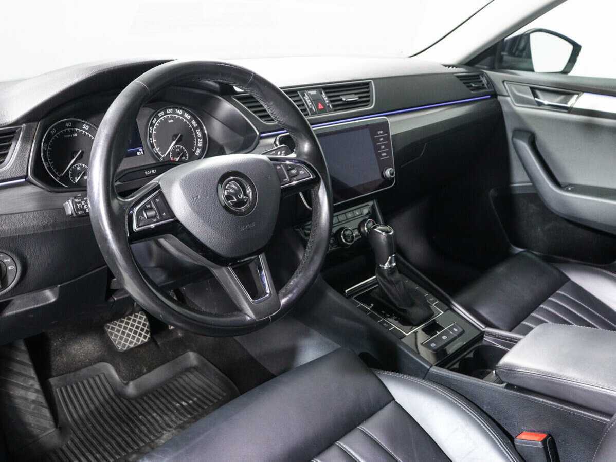 Skoda Superb 2019 года с пробегом. Фото: #13