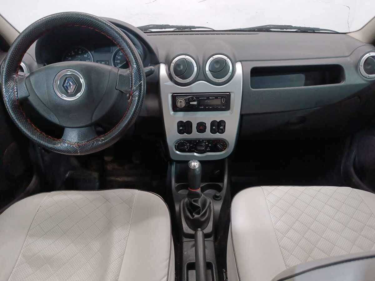 Renault Logan 2012 года с пробегом. Фото: #8