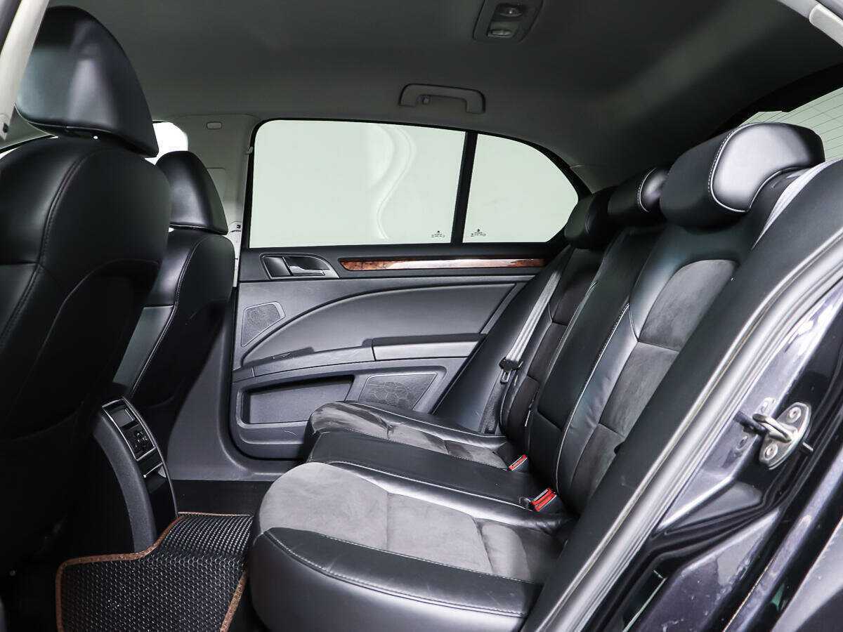 Skoda Superb 2012 года с пробегом. Фото: #12