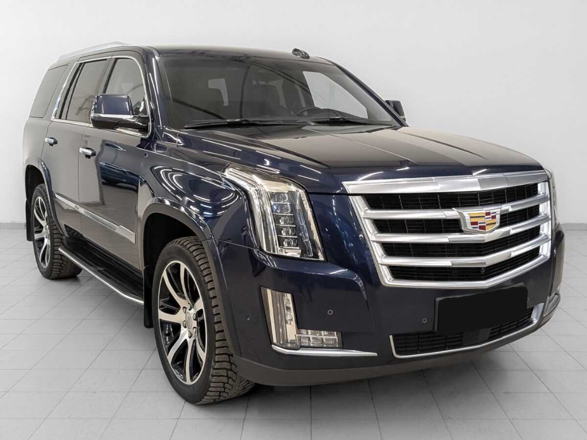 Cadillac Escalade 2018 года с пробегом. Фото: #2