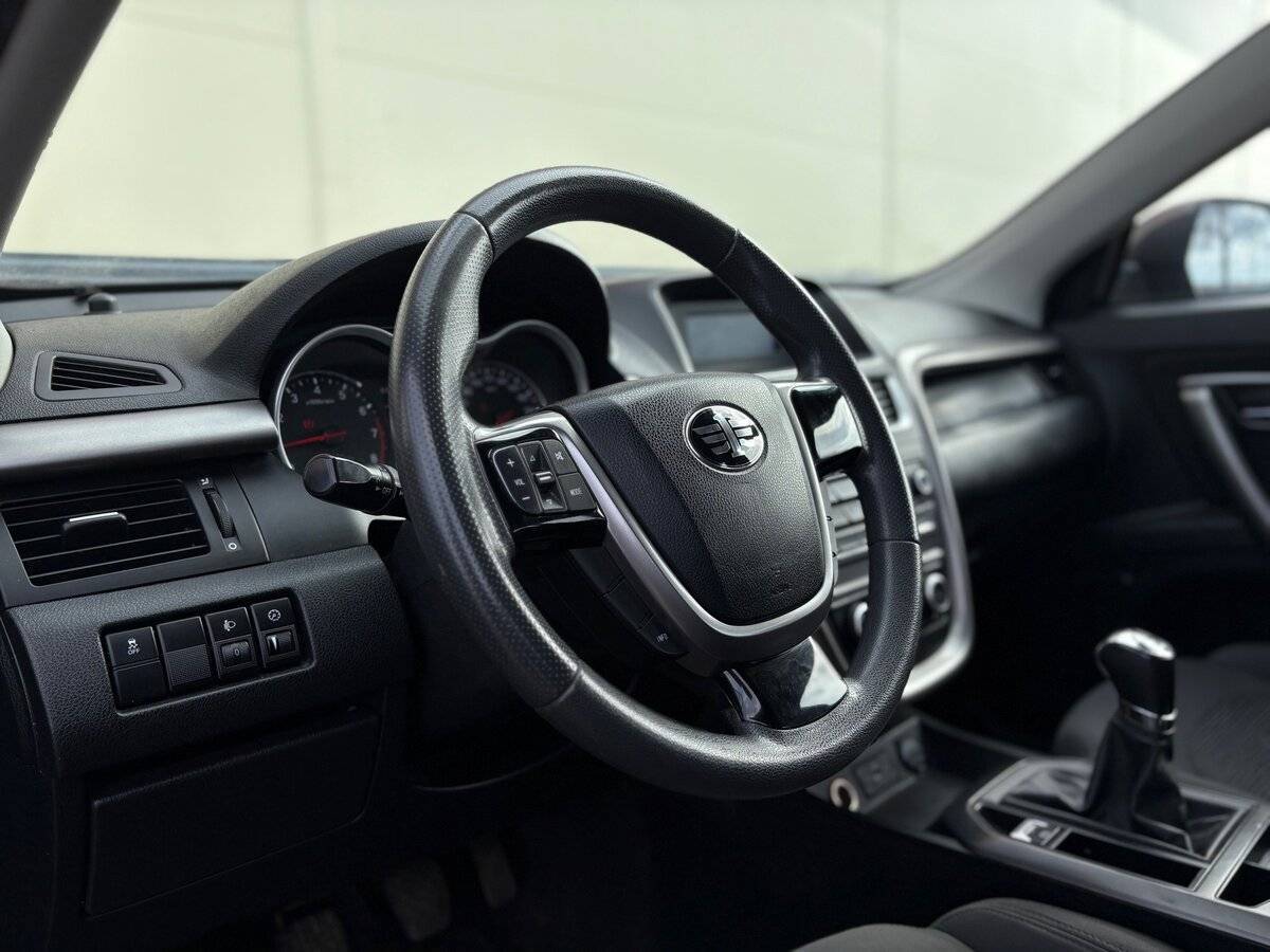 FAW Besturn X80 2019 года с пробегом. Фото: #9