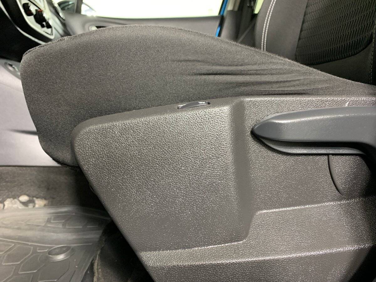 Renault Kaptur 2016 года с пробегом. Фото: #15