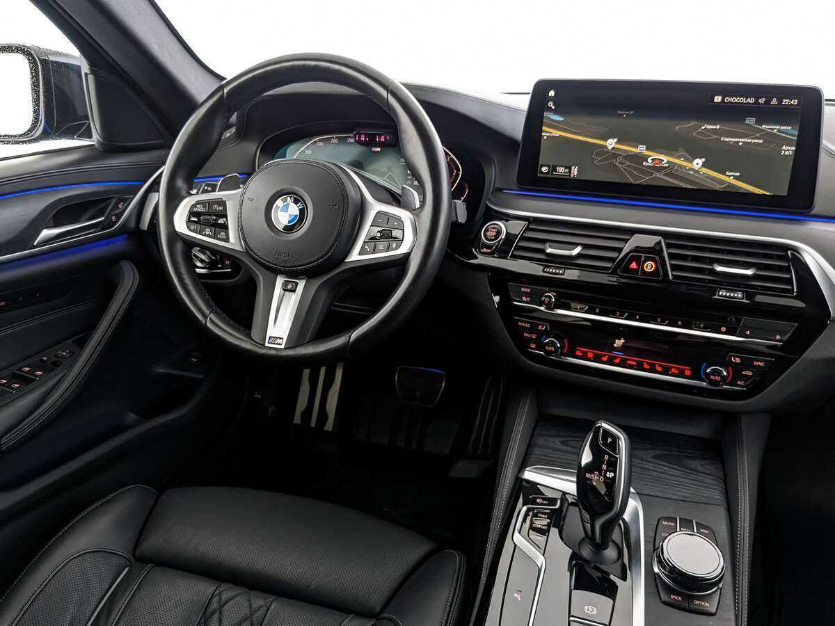 BMW 5 серии 2021 года с пробегом. Фото: #12