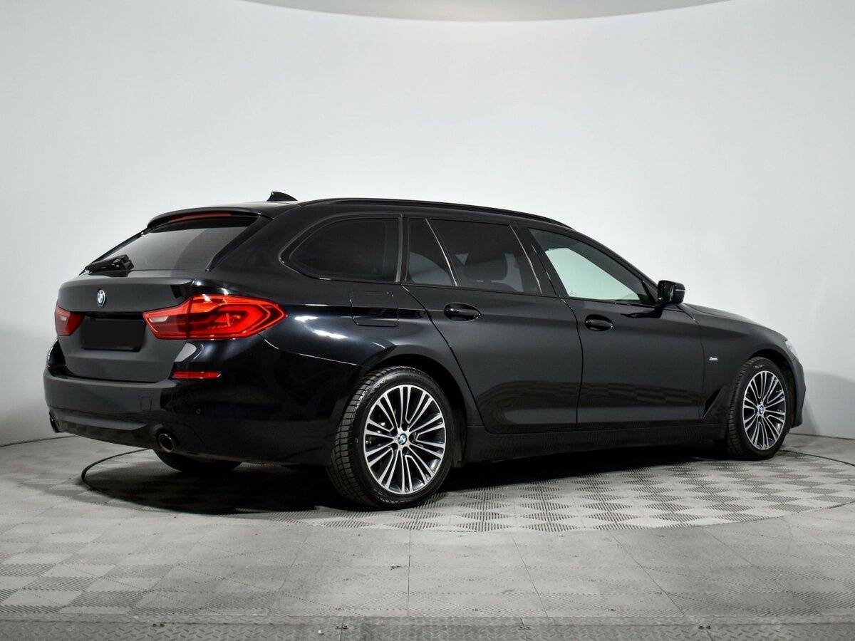 BMW 5 серии 2017 года с пробегом. Фото: #4