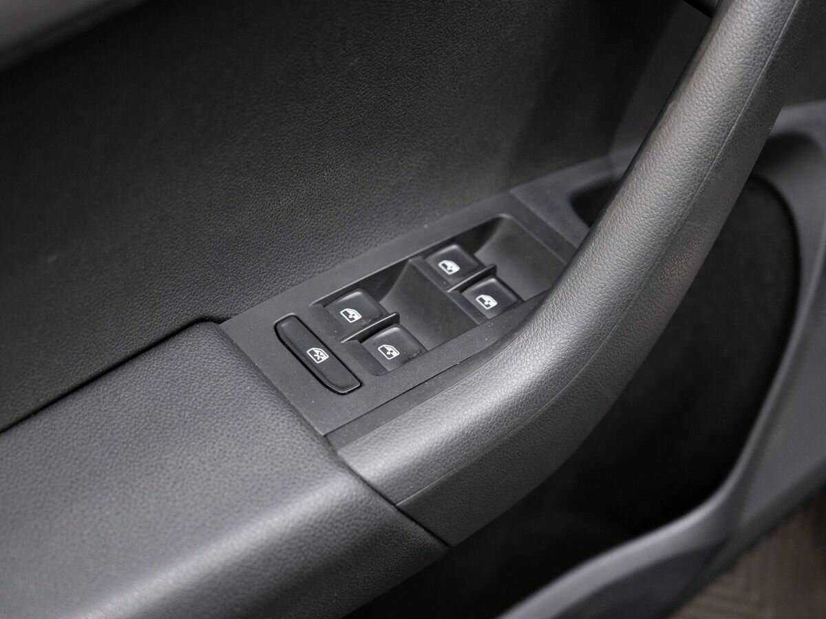 Skoda Octavia 2017 года с пробегом. Фото: #15