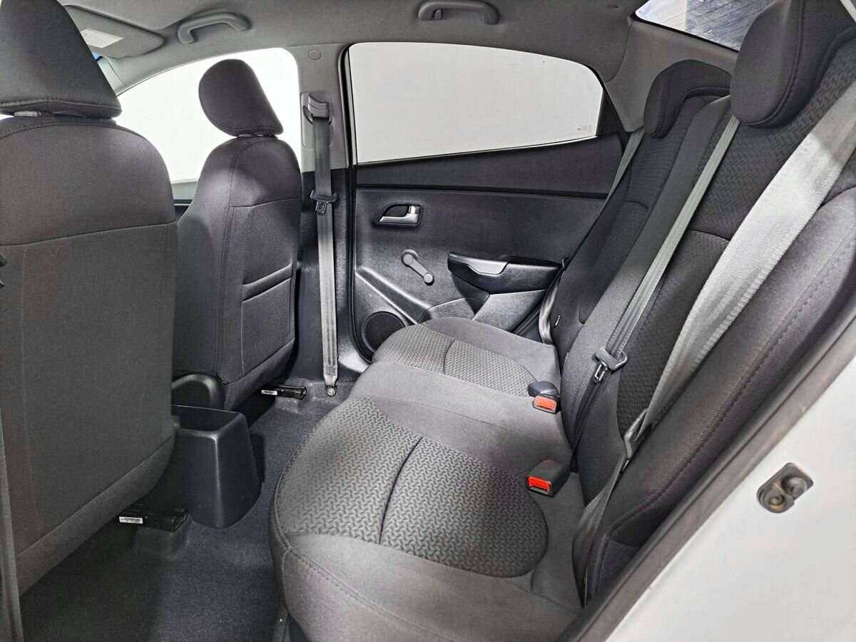 Kia Rio 2016 года с пробегом. Фото: #9