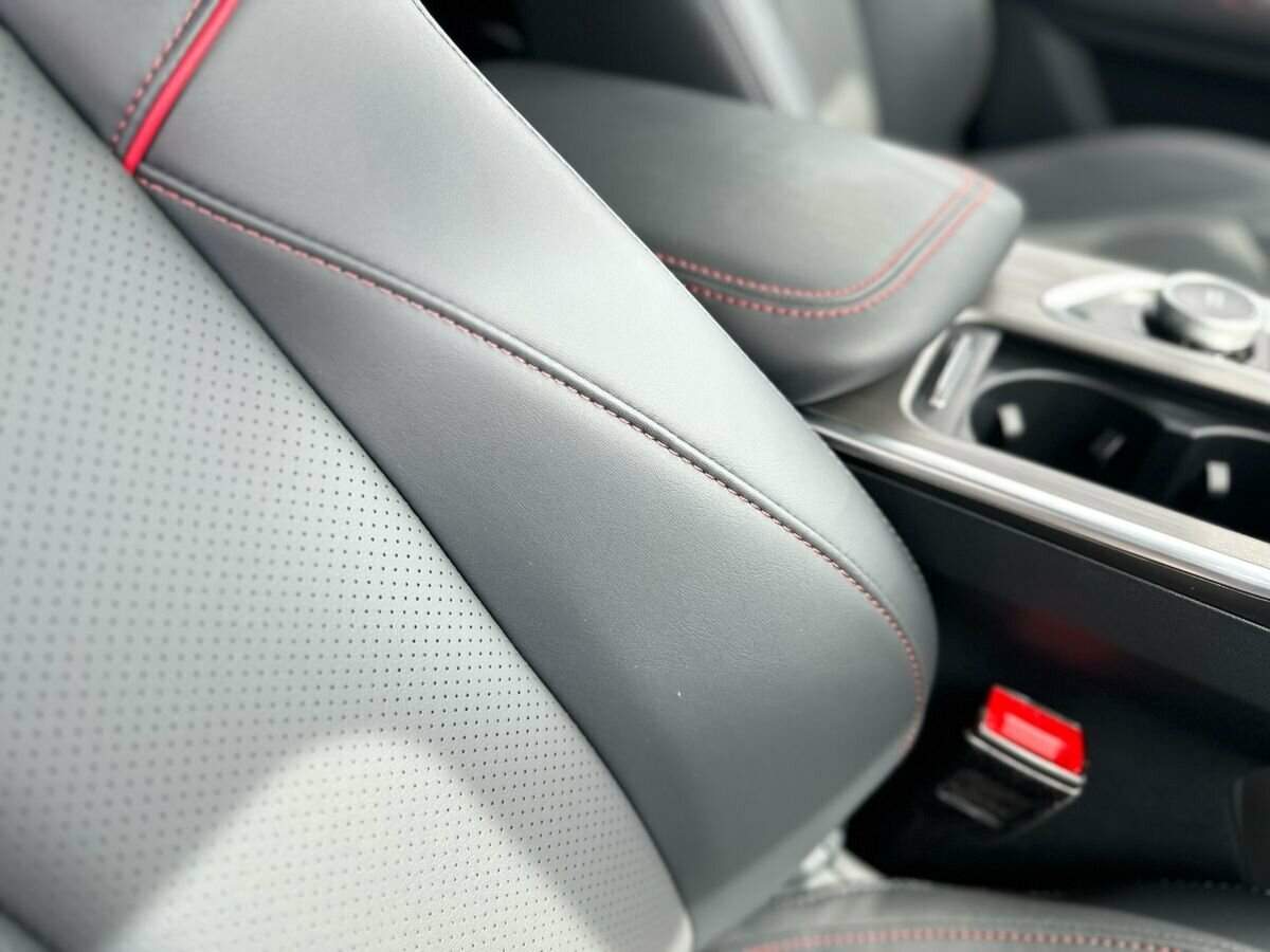 Changan UNI-T 2024 года с пробегом. Фото: #12