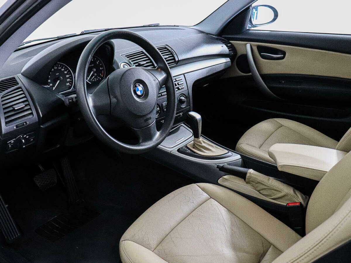 BMW 1 серии 2009 года с пробегом. Фото: #7