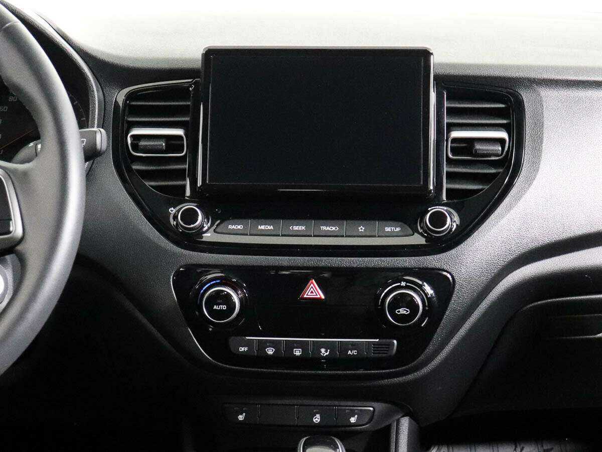 Hyundai Solaris 2021 года с пробегом. Фото: #11